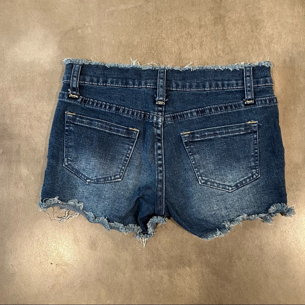 4 pairs of size 10 jean shorts from Hudson Jeans, Tractor, and more. Worn once! - Picture 9 of 9